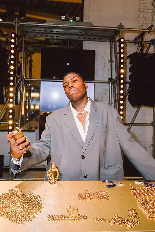 RABANNE-popupMillionGold-4_26_11zon RABANNE-popupMillionGold-4_26_11zon